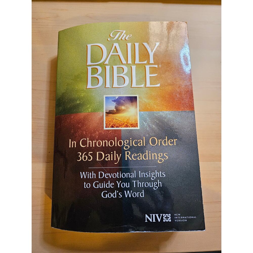 The Daily Bible: In Chronological Order 365 Daily Readings (NIV) F. LaGard Smith